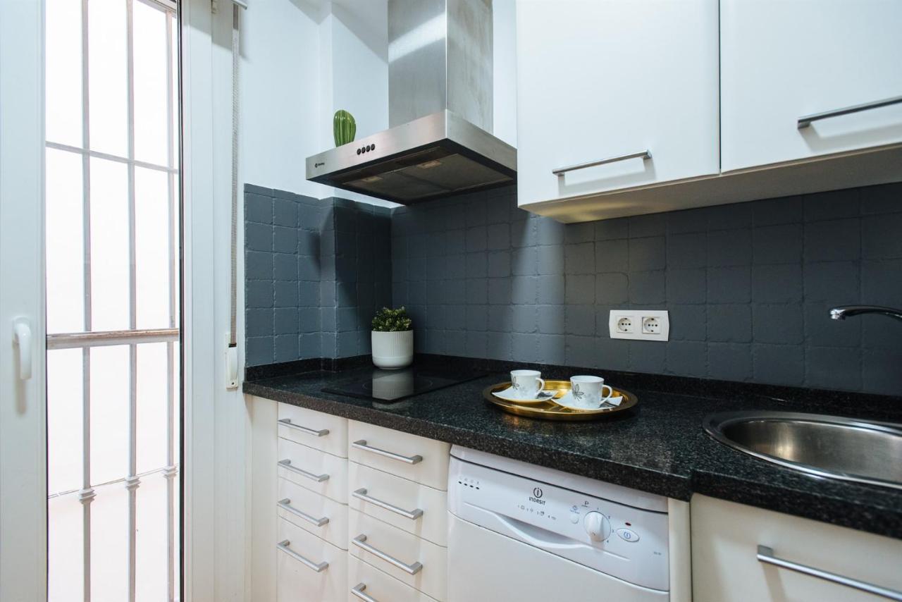 Feijoo Suite Apartment 塞维利亚 外观 照片